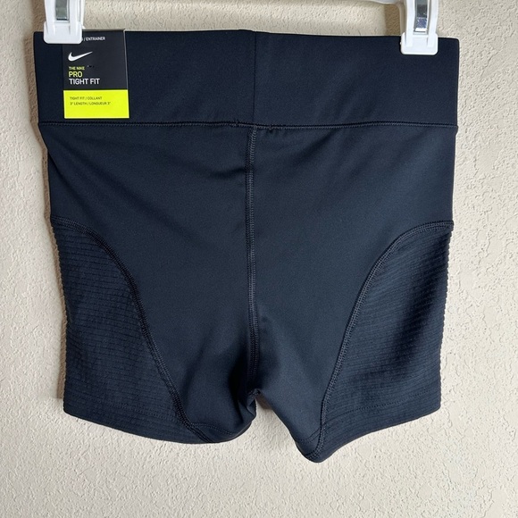Nike AeroAdapt 3 Inch Short in Black CQ8971 Athletic Shorts size small - Picture 3 of 7